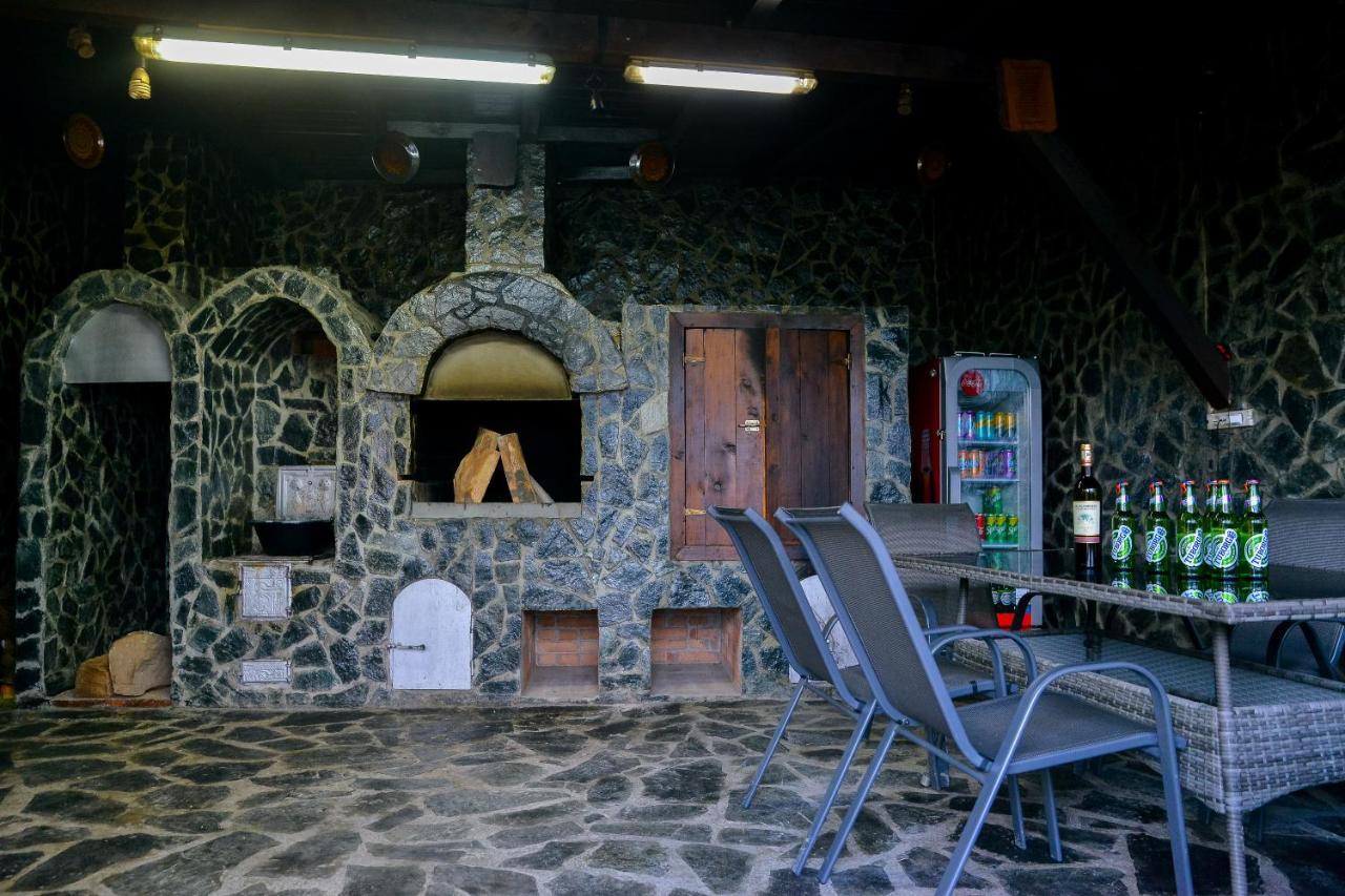 Casa Avram Villa Râmnicu Vâlcea Dış mekan fotoğraf