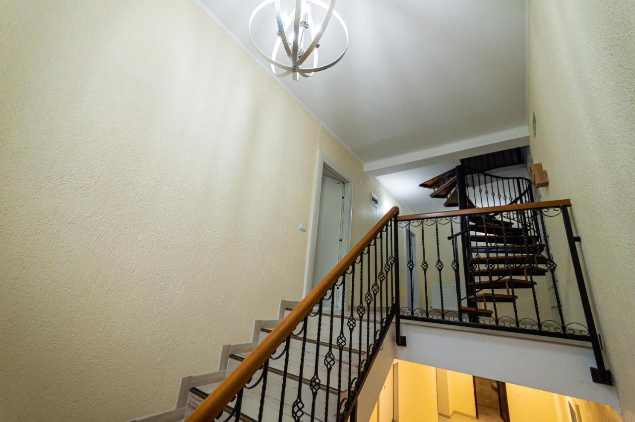 Casa Avram Villa Râmnicu Vâlcea Dış mekan fotoğraf