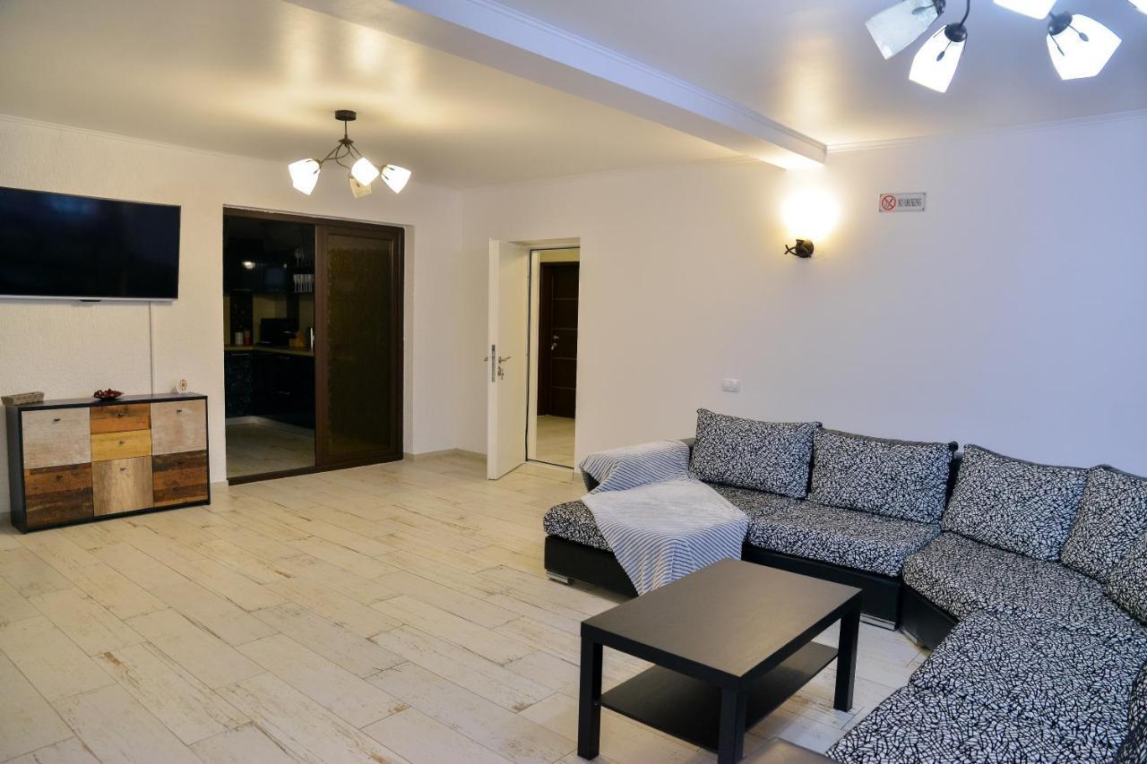 Casa Avram Villa Râmnicu Vâlcea Dış mekan fotoğraf